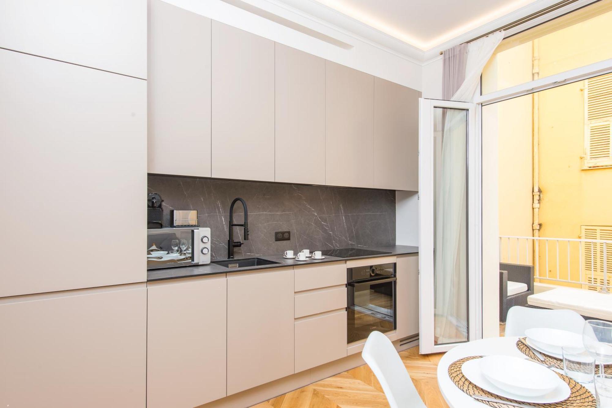 5mn Monaco - Luxueux - Bt Appartement *