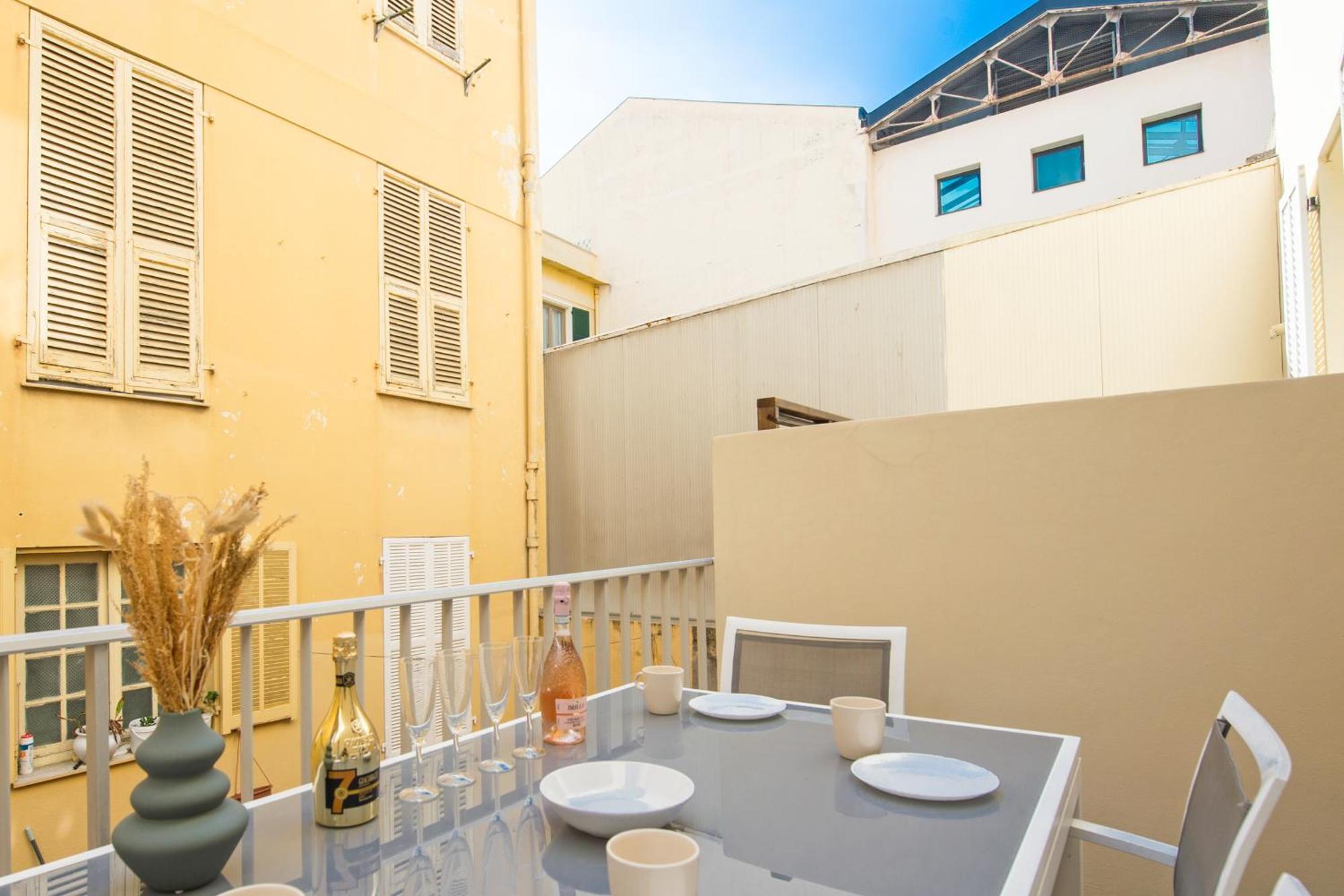 5mn Monaco - Luxueux - Bt Apartment